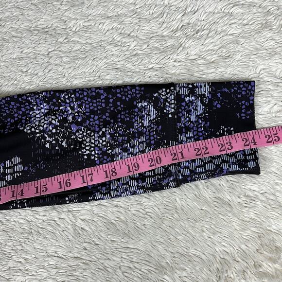 Lorna Jane Crusher Core Ankle Biter Legging Black Purple Crusher Print XS 0-2 - Picture 10 of 11